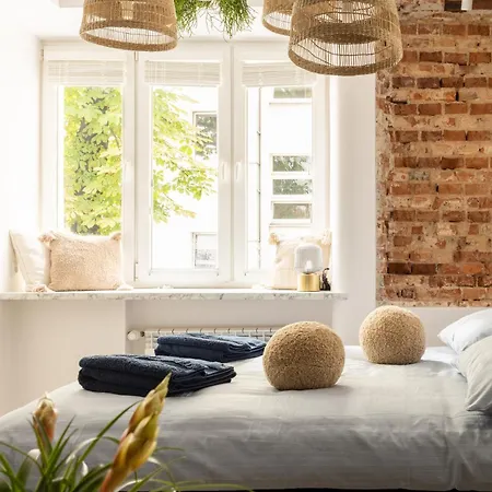 Cozy Poznanska Downtown Quiet