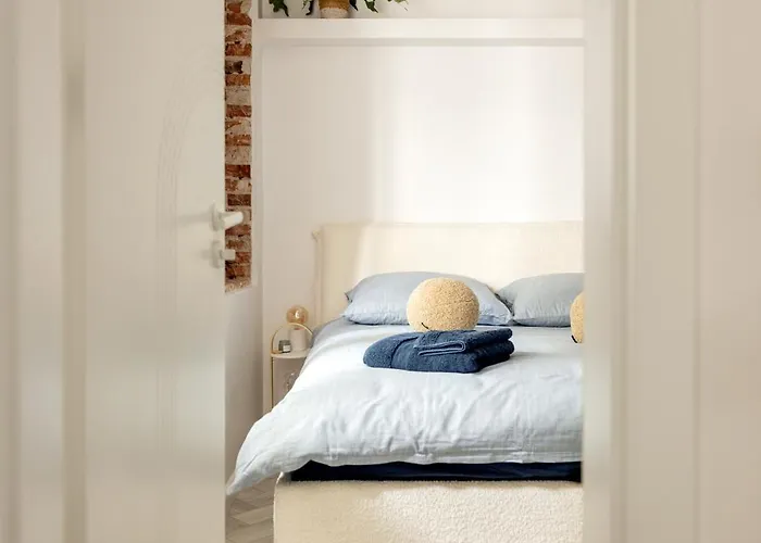 Cozy Poznanska Downtown Quiet