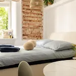 Cozy Poznanska Downtown Quiet شقة